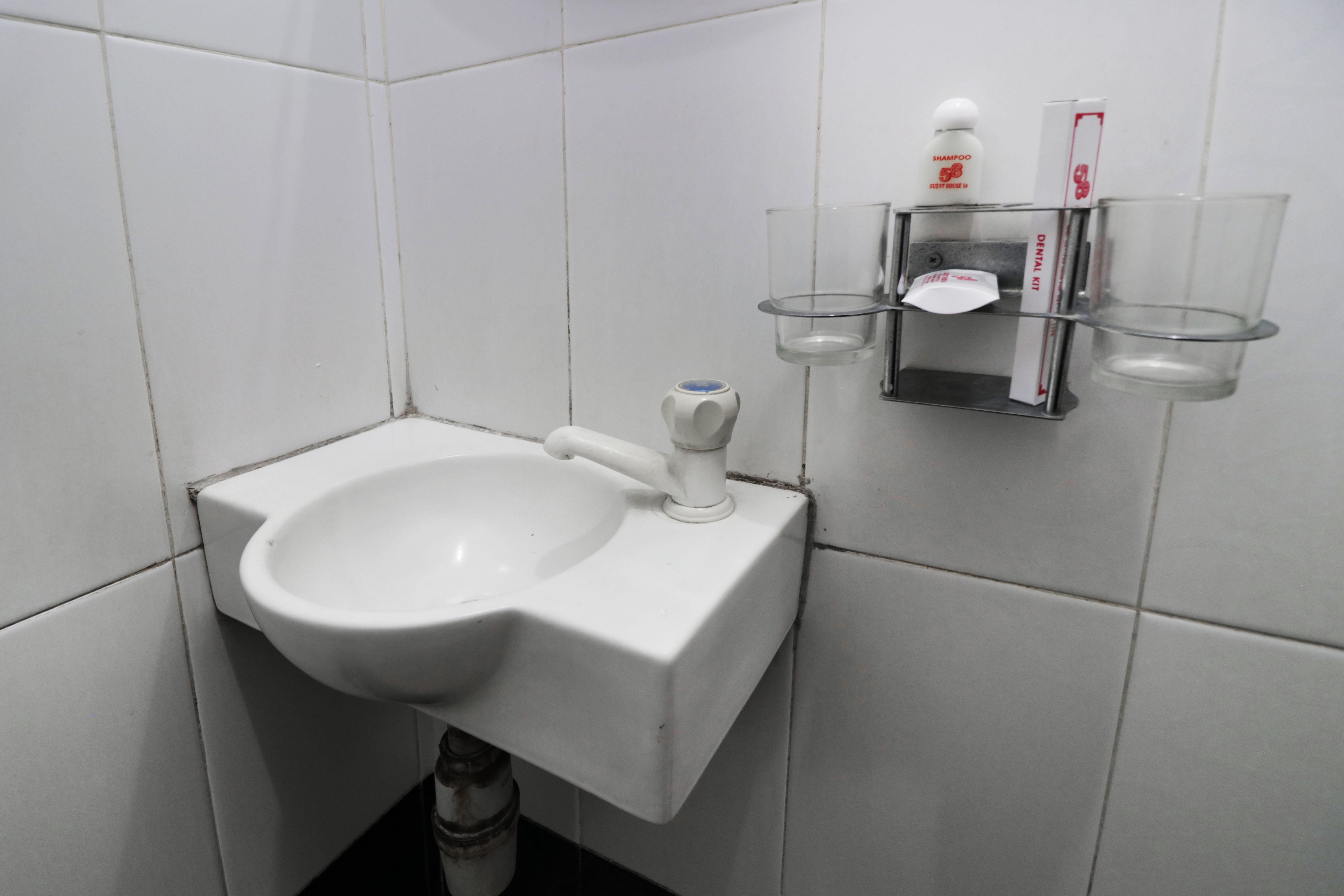 58 Guesthouse Tangerang Pondoklang Екстер'єр фото