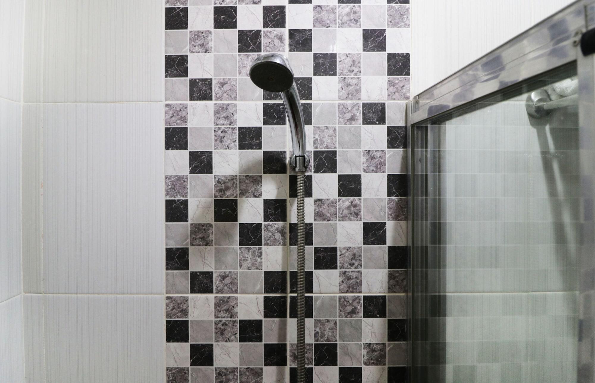 58 Guesthouse Tangerang Pondoklang Екстер'єр фото
